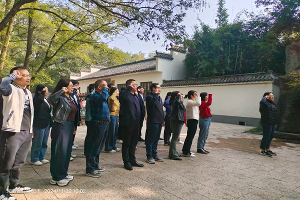 药学院党总支开展“传承红色基因，赓续红色血脉”红色教育主题党日活动