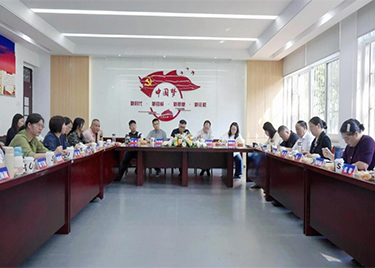 博思药道 智启新程  —— 药学院举办第二期博士论坛