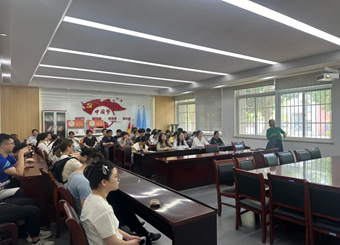 研途引航 逐梦前行：浙江万里学院生物与环境学院来我校药学院开展研究生招生宣讲会